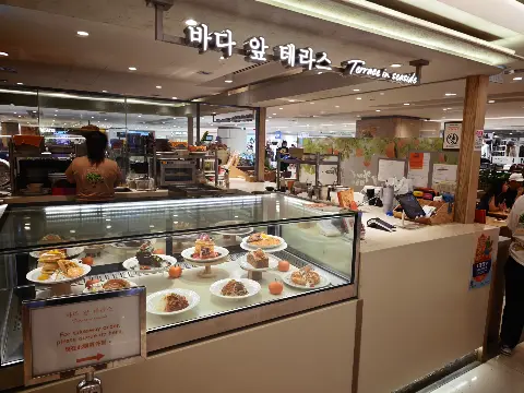 Terrace In Seaside 的評價照片 1